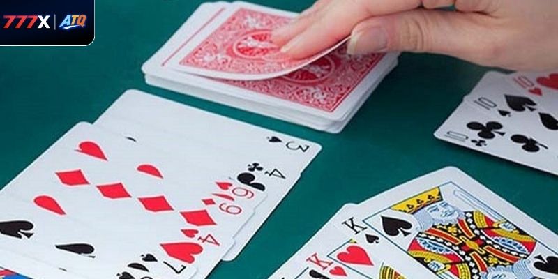 Luật chơi phỏm số người và bộ bài chuẩn